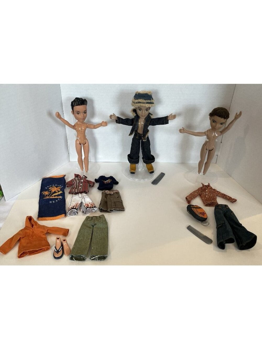 Vintage Lot of 3 Bratz Boyz Fashion Dolls Dylan Eitan with Clothes 2002-2003 MGA